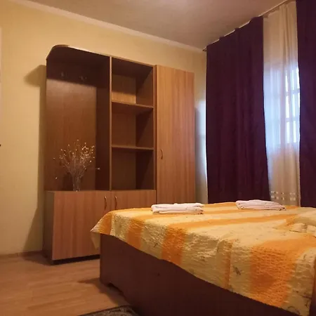 Casa Elenisse * 2 Mai